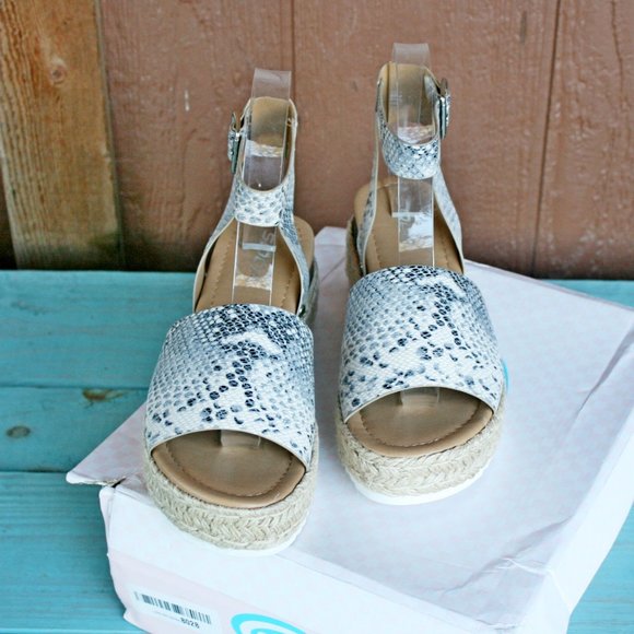 SODA Topic Sandals Espadrille Python Beige NEW - Picture 2 of 9